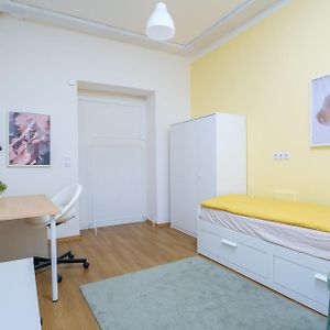 Private Bathroom Room
